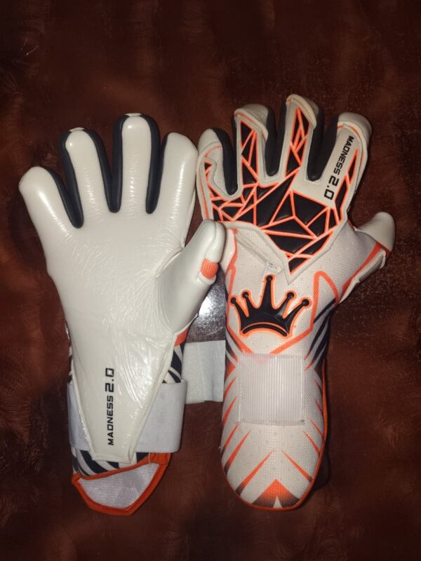 Madness White Negative Fingersafe